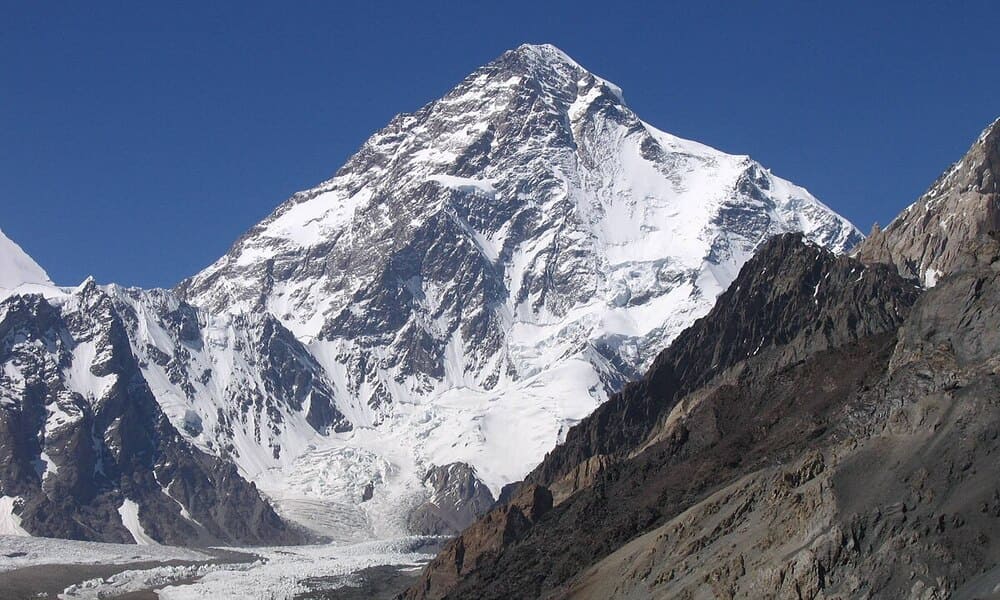 K2 Raja Gunung yang Menantang di Himalaya